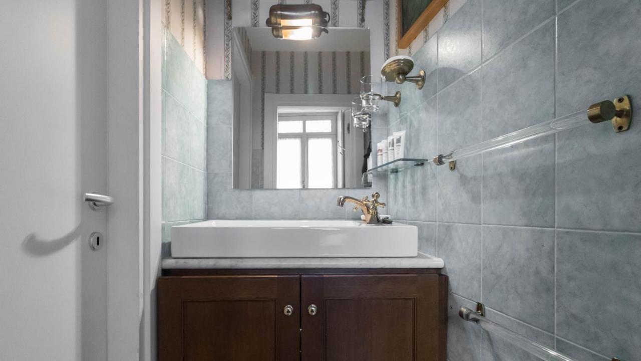 Italianway - Santa Maria Fulcorina 11 Apartment Milan Bagian luar foto