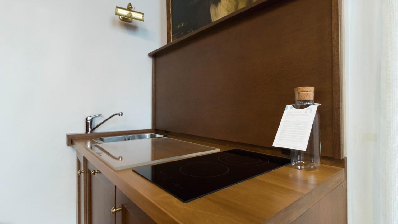 Italianway - Santa Maria Fulcorina 11 Apartment Milan Bagian luar foto